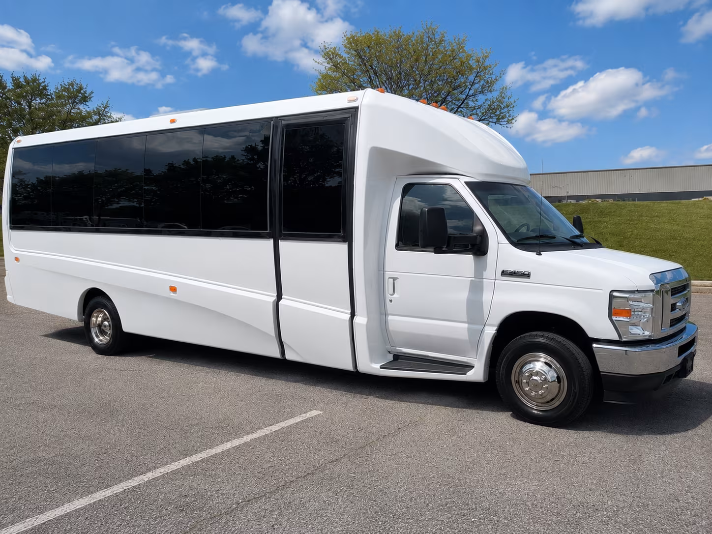 25 passenger minibus