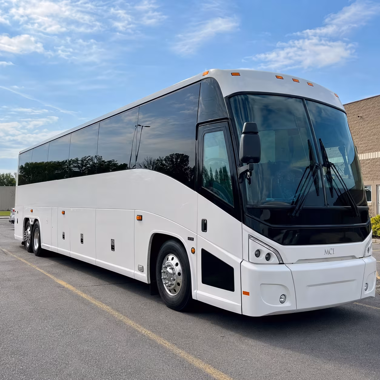 charter buses to paycom center shows and arena concerts