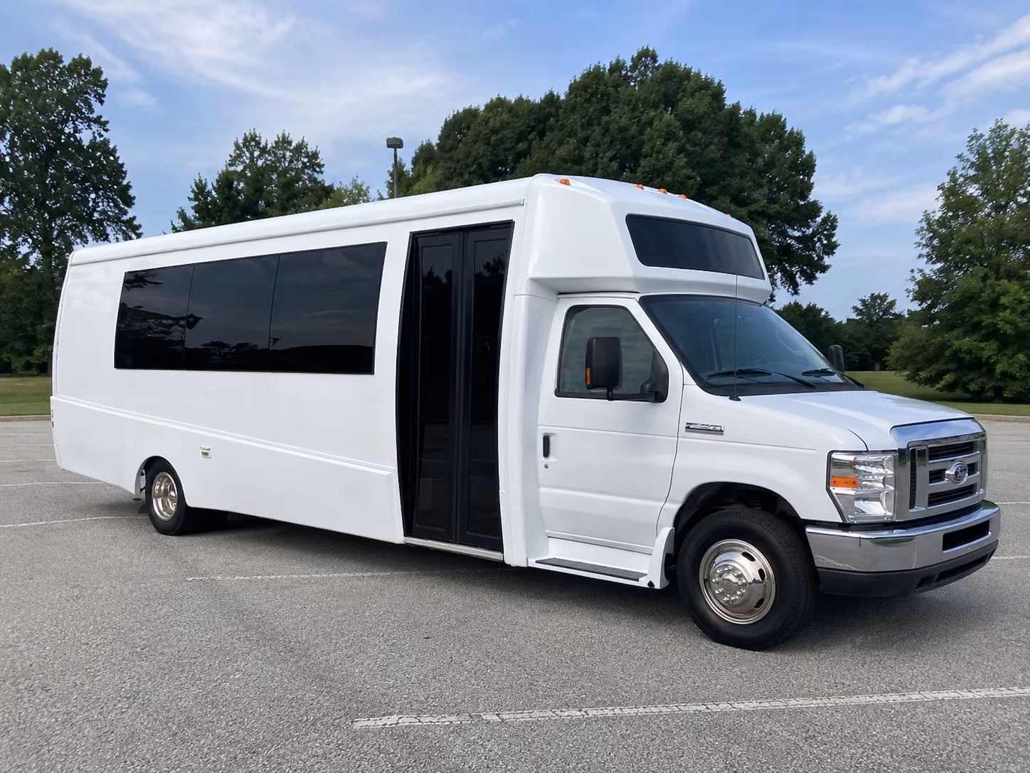 oklahoma city 18 passenger party bus