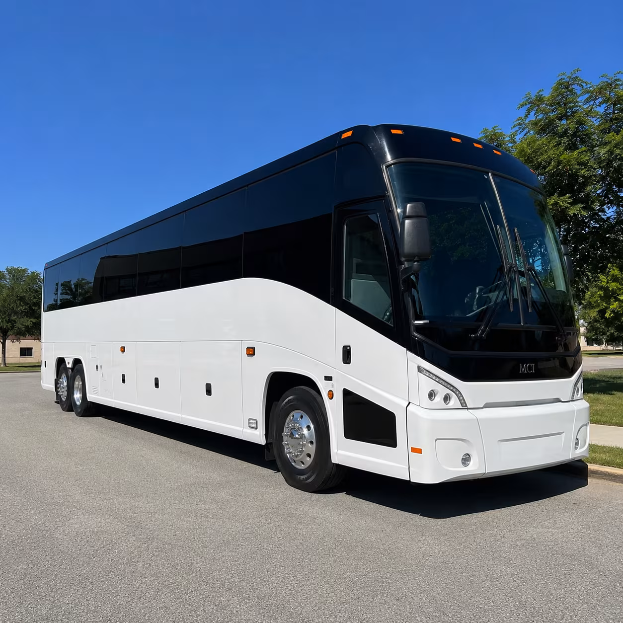 oklahoma city 40 passenger charter bus