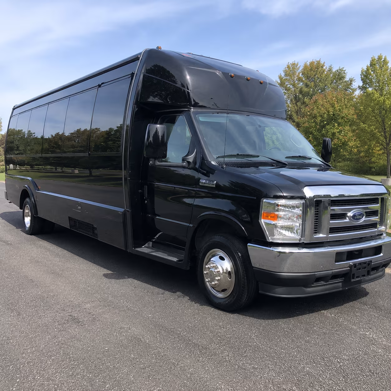 oklahoma city quinceanera sweet 16 party bus rental