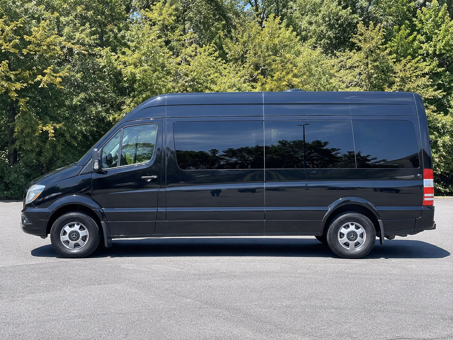 secure transportation for your next sporting event 2